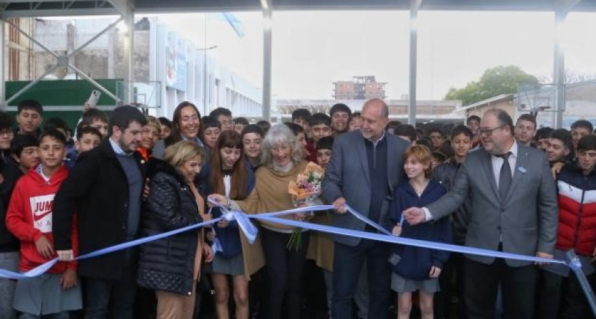 El gobernador Perotti resaltó que en su gestión se generaron 35 mil puestos de trabajo 