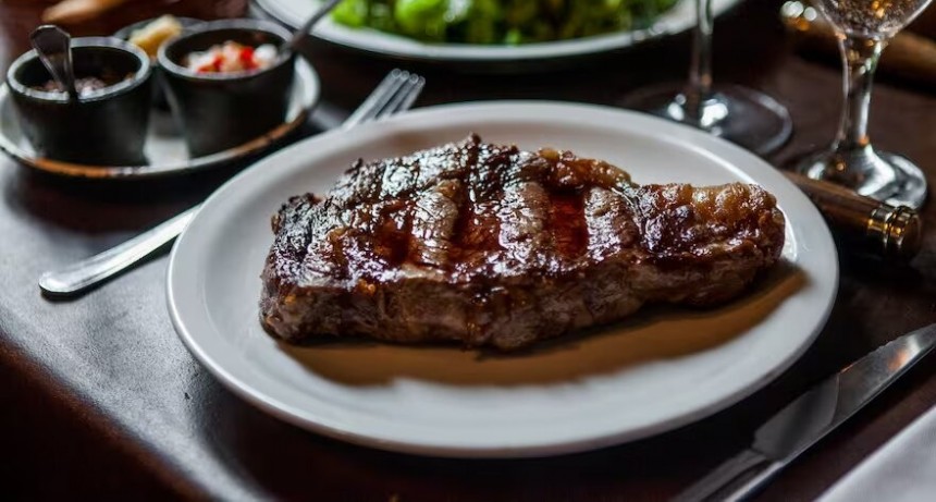 En los &uacute;ltimos 20 meses la carne vacuna qued&oacute; 29 puntos por debajo de la inflaci&oacute;n