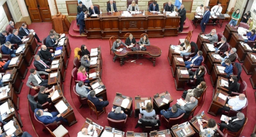 Pullaro y la Casa Gris acordaron el retiro de los pliegos de jueces