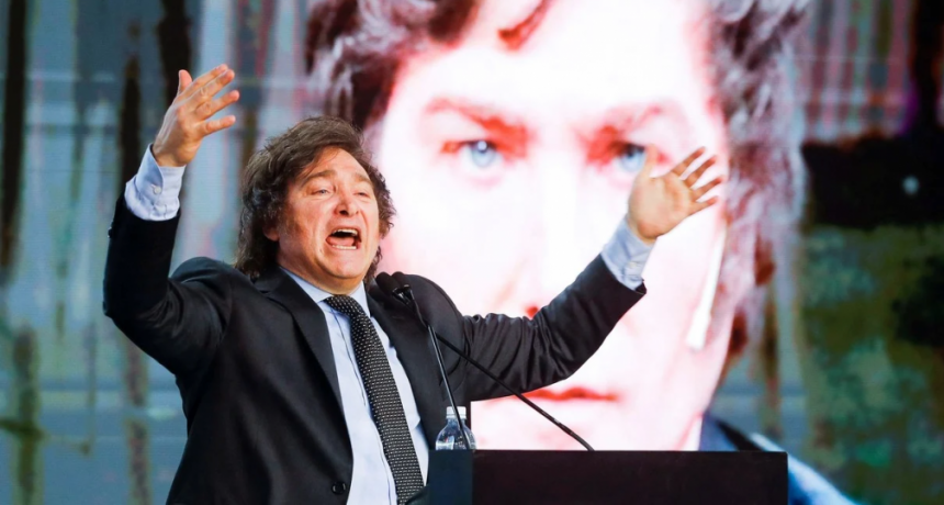 Milei encabezó un acto organizado por Barrionuevo: 