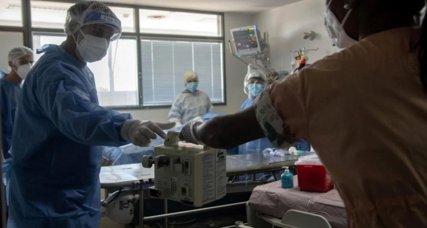 Senado: permiten a médicos sub 50 ingresar a hospitales de la provincia de Santa Fe 