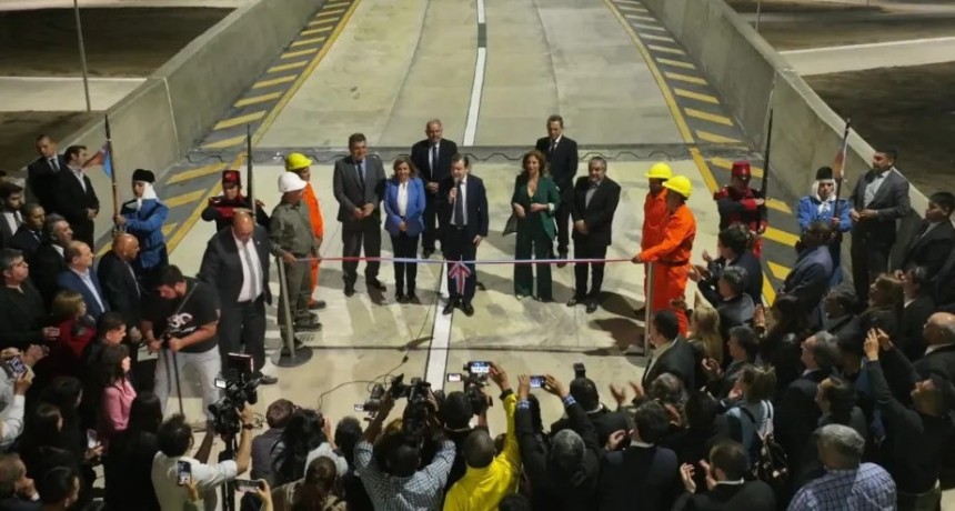 Zamora inauguró la primera etapa de la obra del viaducto de Av. Alsina y Costanera 