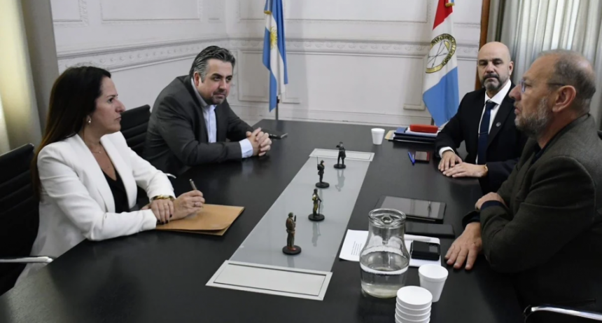 Primera reunión entre Brilloni y el probable futuro ministro de Seguridad en Rosario