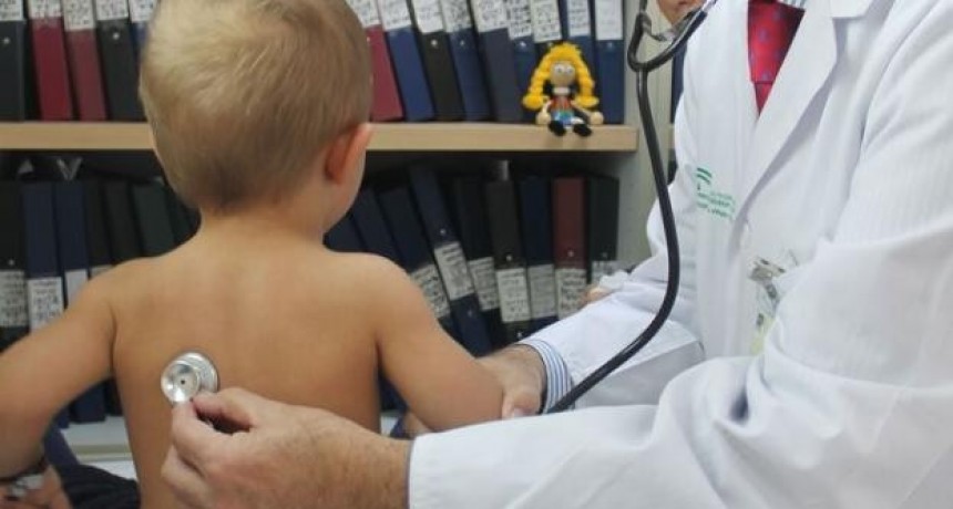 Las consultas pedi&aacute;tricas deber&aacute;n abonarse desde octubre: "Se lo avisamos hace tiempo, pero las obras sociales y prepagas no respondieron"
