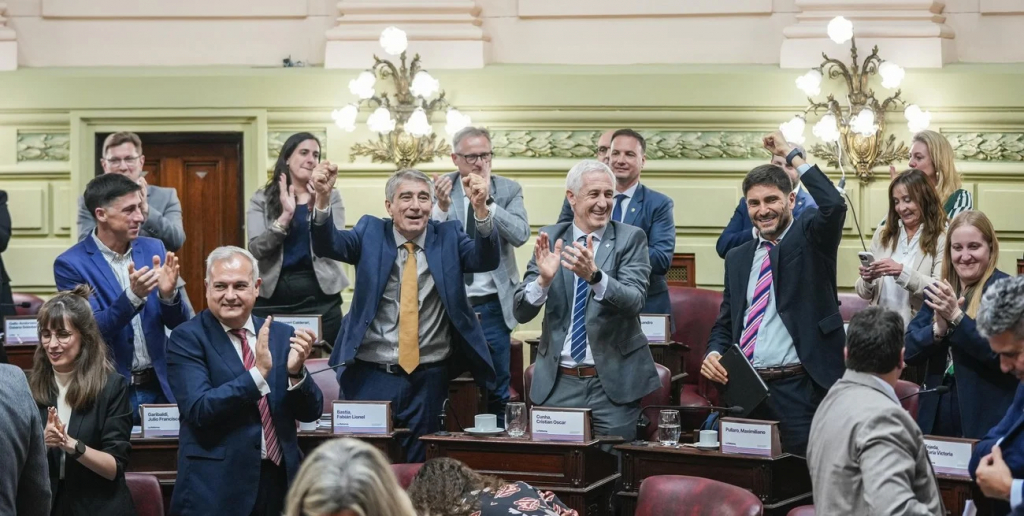 Se aprobó por amplia mayoría la nueva Constitución de Santa Fe