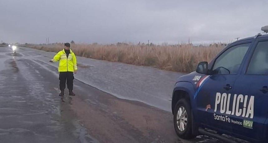 Panorama de rutas cortadas por el temporal del fin de semana