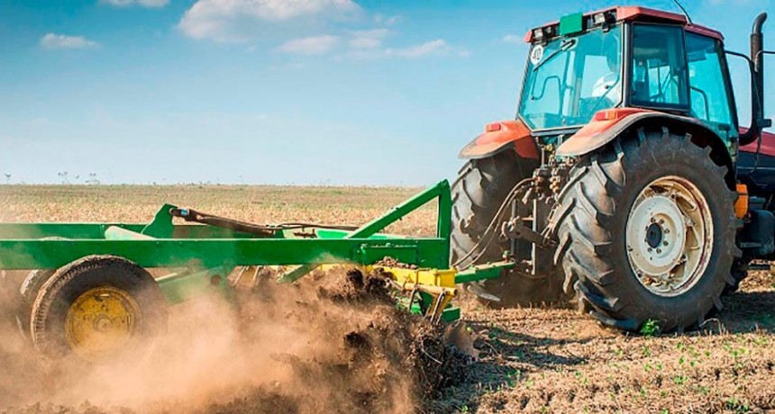 Tras años de siembra directa y resistencia a herbicidas, resurge la labranza ocasional: ¿aliada o parche?