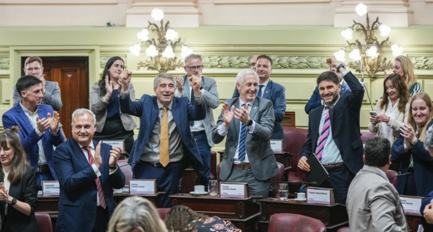 Se aprobó por amplia mayoría la nueva Constitución de Santa Fe