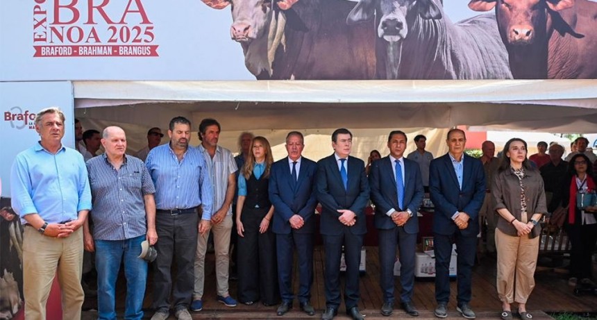 El gobernador Zamora encabez&oacute; la apertura de la ExpoBra 2025 en el Vivero San Carlos