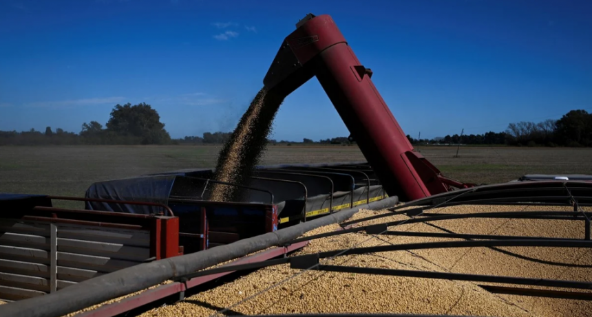 Pullaro y Llaryora pidieron que la eliminaci&oacute;n de las retenciones sea definitiva y no transitoria