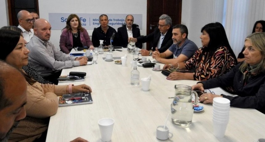 Paritaria docente: el gobierno propuso a Amsafe devolver los días descontados y sumas 