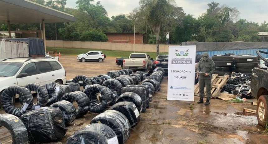 Mas de 300 neumáticos fueron secuestrados en transporte ilegal