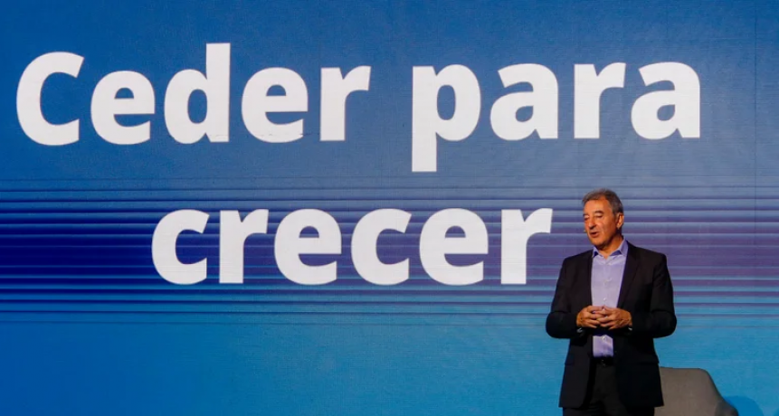 Falta de dólares, freno en la actividad e inflación: las preocupaciones de los empresarios en el Coloquio de IDEA