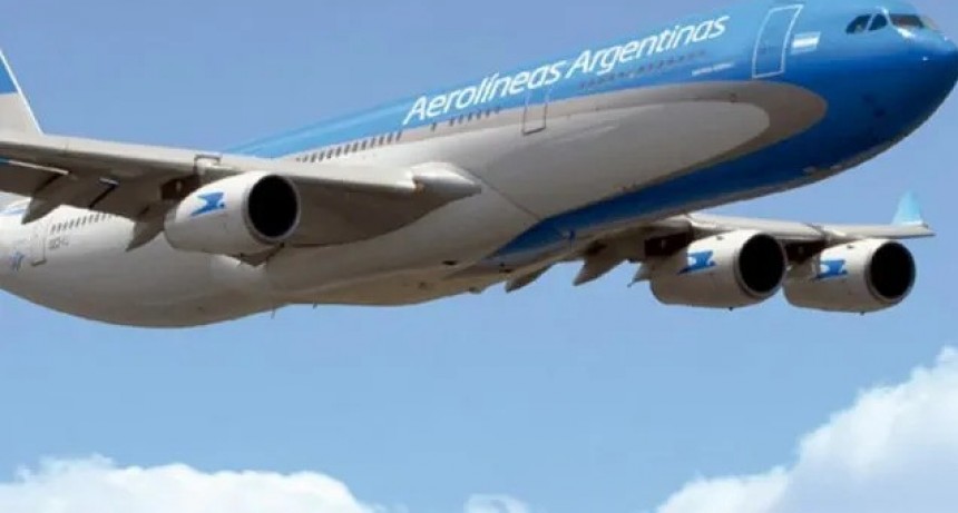 Doce pasajeros resultaron heridos durante un vuelo que venía de Madrid