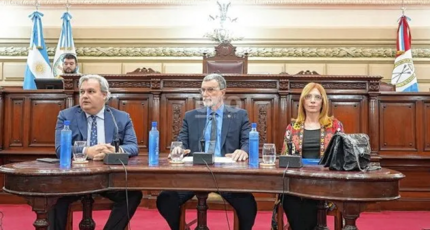 Tensión y fuertes cruces entre diputados y funcionarios de seguridad por los fondos de la emergencia