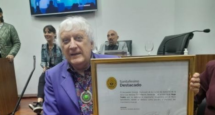 El músico y conductor de LT9, Hugo Tredici, fue declarado Santafesino Destacado