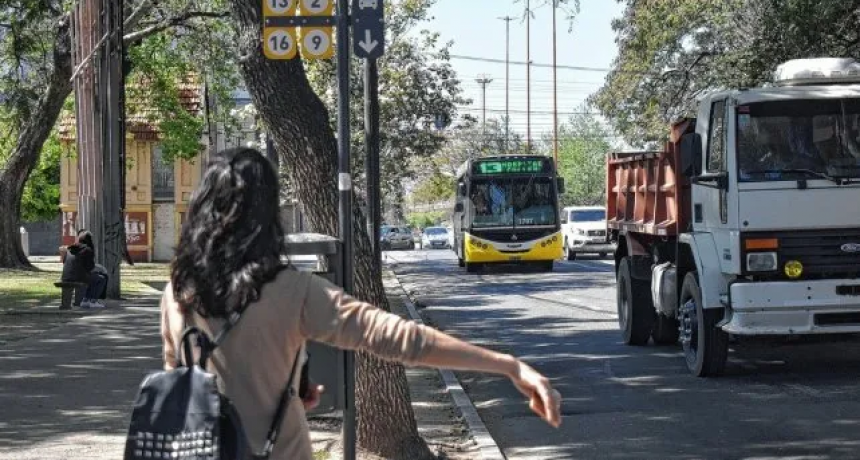 Subsidios al transporte: el Amba recibió $71.390 millones y Santa Fe apenas $3.072 millones