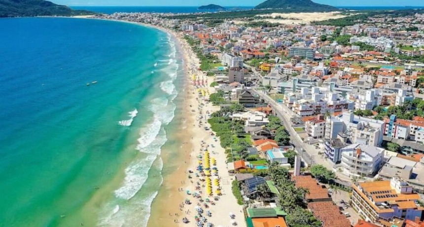 Viajar en automóvil al sur de Brasil cuesta hoy alrededor de $112.000 ida y vuelta