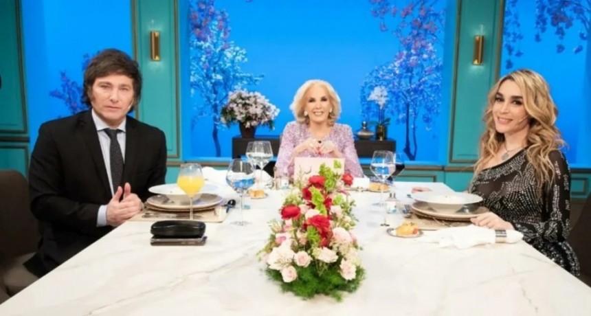 Video: Mirtha volvió a la tele y Javier Milei y Fátima Florez fueron sus primeros invitados