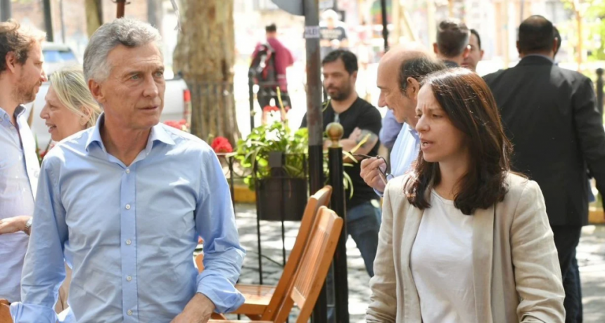 Macri se sum&oacute; a la campa&ntilde;a de Patricia Bullrich: particip&oacute; de dos recorridas y reparti&oacute; boletas