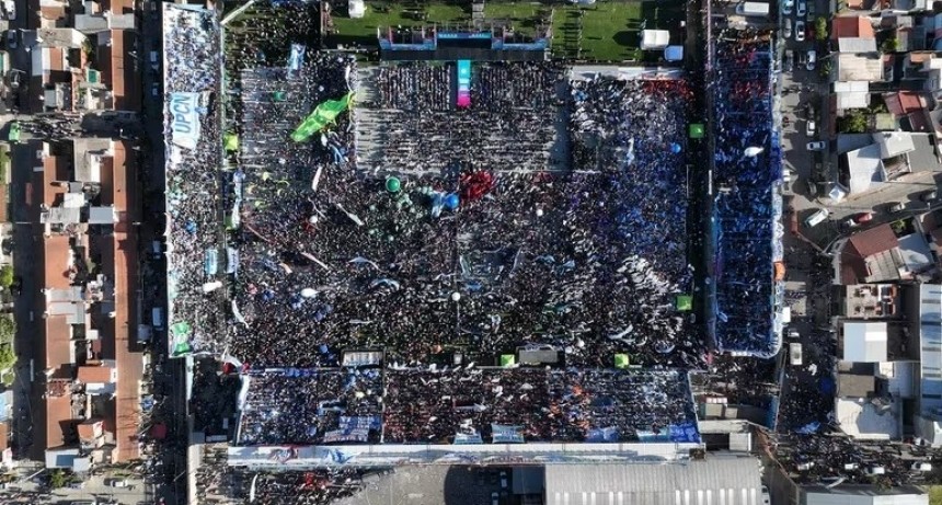 El peronismo movió a toda su militancia y buscó generar clima de épica en el último respaldo a Massa y Kicillof