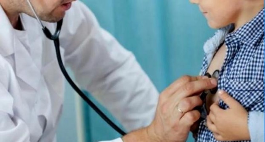Iapos y la Gremial Médica minimizan el impacto de la medida de los Pediatras