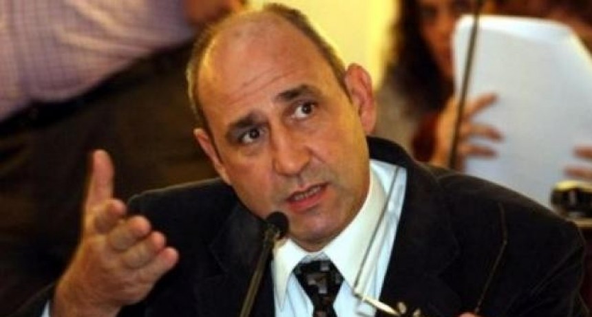 “El Radicalismo no le indica a sus seguidores a qué candidato votar”