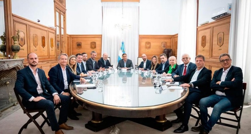 El Gobierno se reunió con diputados dialoguistas y busca eliminar las jubilaciones de privilegio