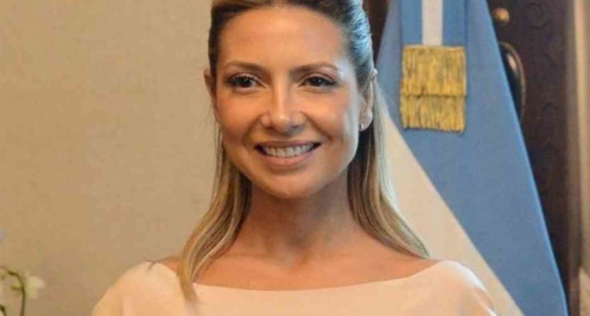 Fabiola Yañez no se presentó para entregar su celular en Madrid