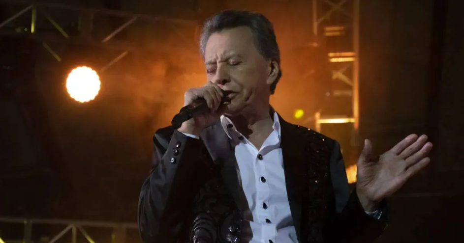 Preocupación por la salud de Palito Ortega: suspendió un show a último momento