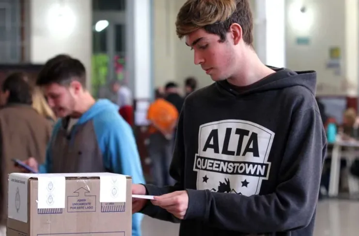 El voto joven dice presente: más de 82 mil santafesinos votarán por primera vez