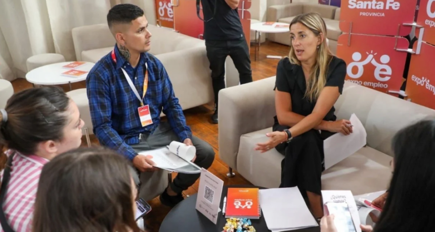 Más de seis mil personas en busca de trabajo pasaron por la Expo Empleo