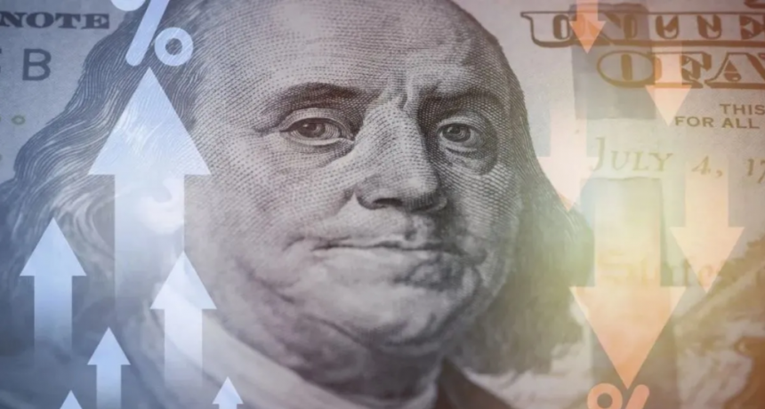 ¿Qué significa la intervención de EE.UU. en el dólar? Scott Bessent compra pesos en el mercado financiero