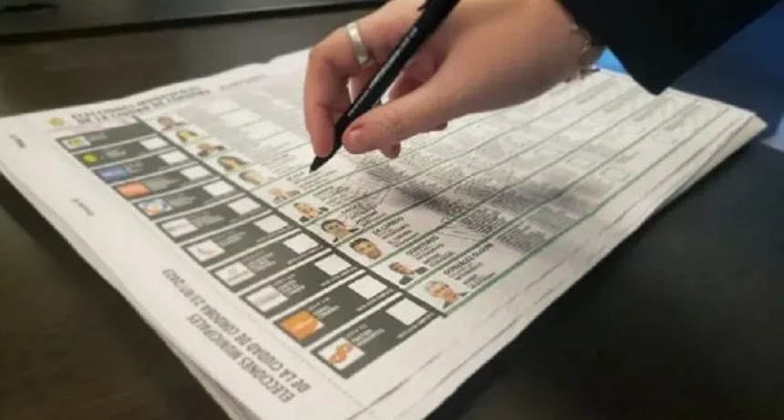 Elecciones 2025: qu&eacute; dicen las encuestas sobre Javier Milei, La Libertad Avanza y el peronismo a una semana de los comicios