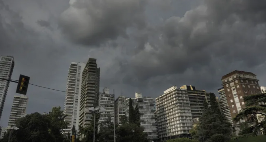 Rosario bajo alerta naranja por fuertes tormentas y granizo