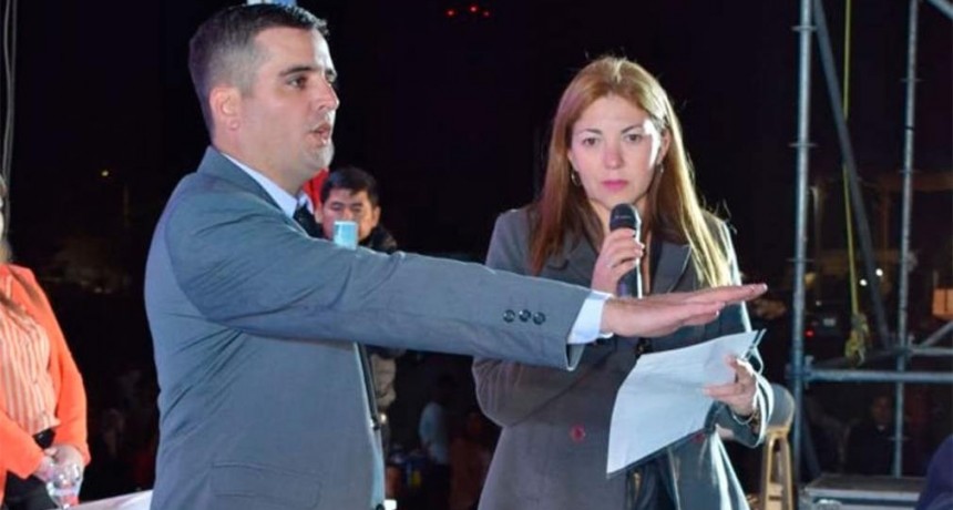 Los Jur&iacute;es: jur&oacute; como nuevo intendente, el joven empresario Javier Carabajal