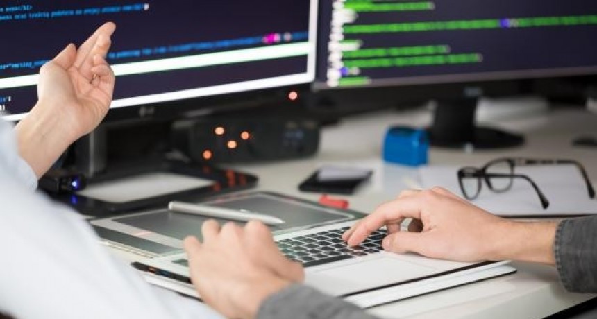 Abre la inscripción para Argentina Programa 4.0, que capacitará a 70 mil argentinos en el sector tecnológico