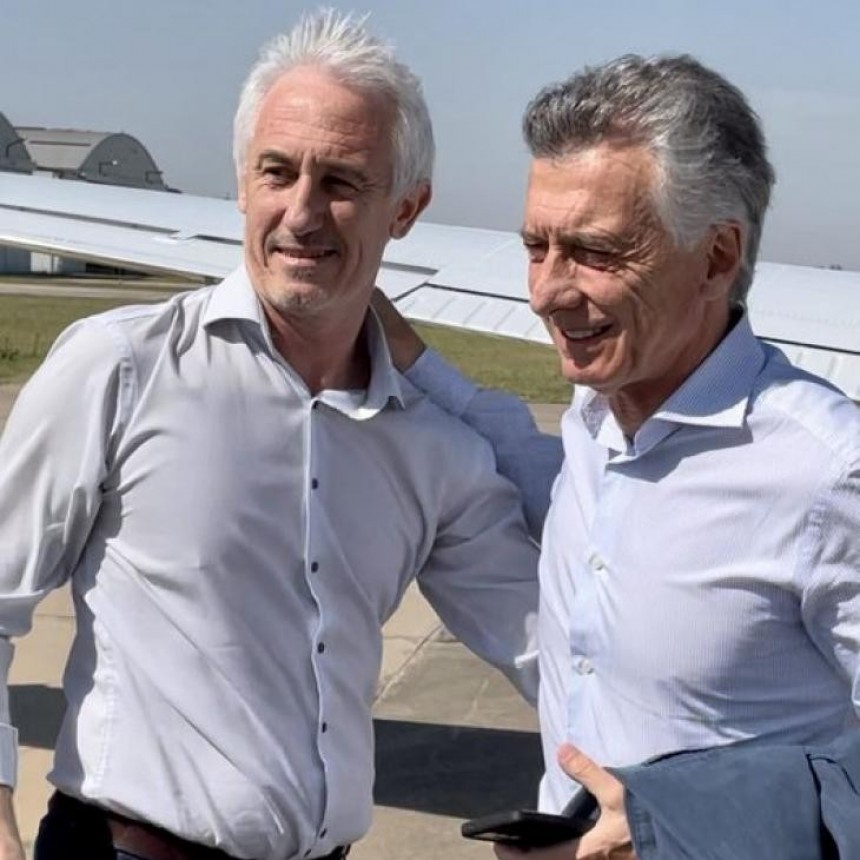 “No hay que ser tibios. Hoy el cambio es Milei” dijo el presidente del Pro de Santa Fe