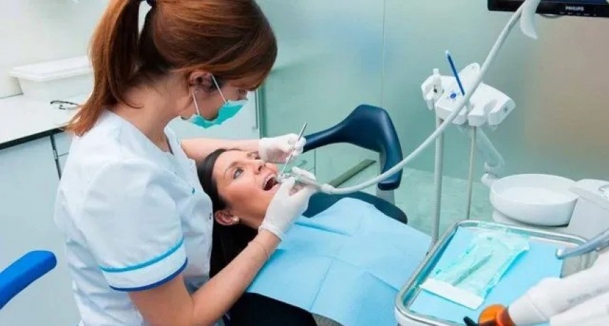 Odontólogos santafesinos en crisis: inflación y devaluación causaron una suba de 