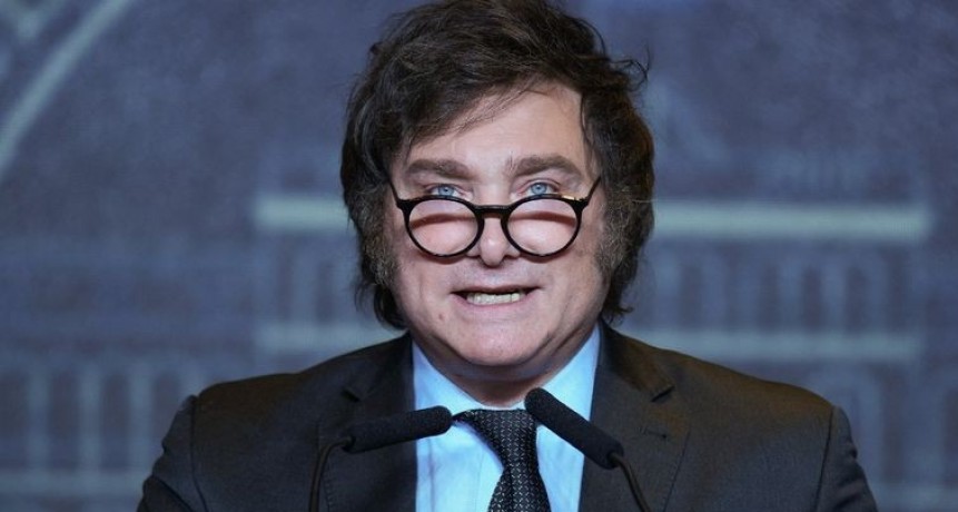 Milei aseguró que mantendrá la rebaja de Ganancias y la devolución del IVA