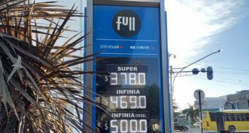 Aumento de combustibles: la nafta Súper cerca de los $400 y el Diesel supera los $500