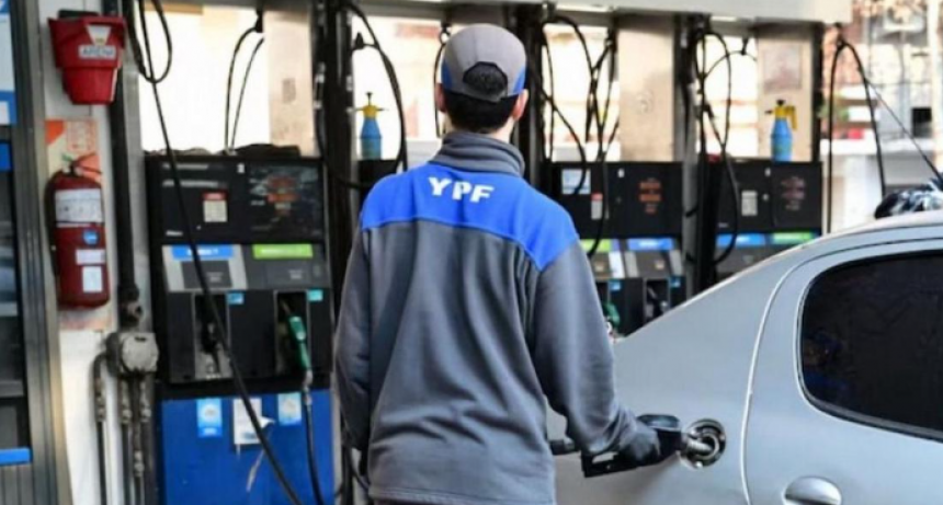 Control del precio de la nafta: su&eacute;ltame pasado