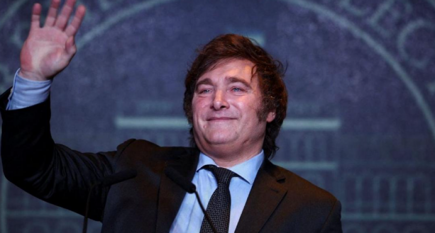 El Presidente se siente respaldado por la sociedad pero no por la política