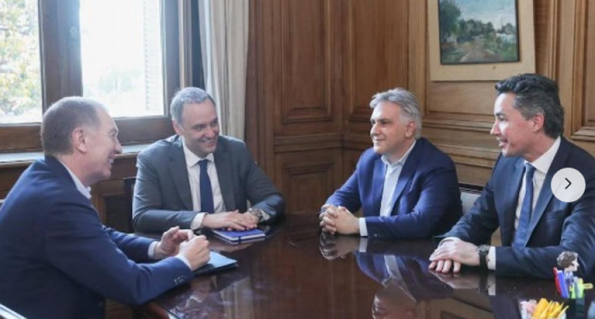 El Gobierno busca consenso con los gobernadores: se reuni&oacute; con Llaryora y Orrego