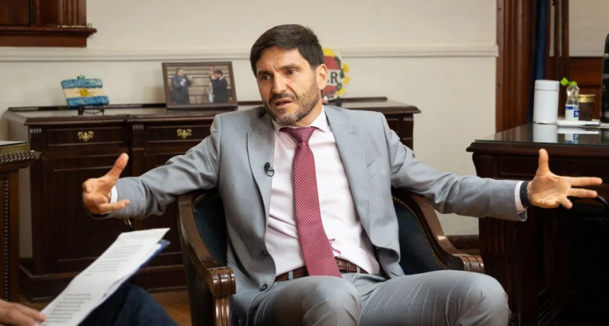 Maximiliano Pullaro confirmó que Santa Fe ya salió al mercado internacional para financiar obra pública y acelerar su plan de infraestructura