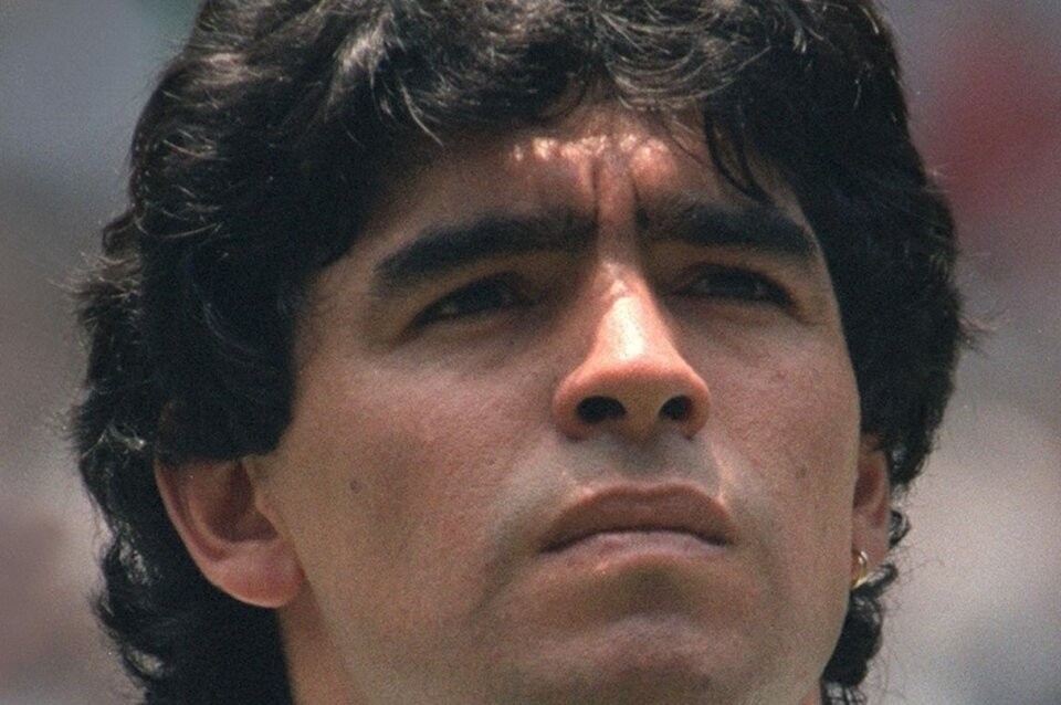 Maradona y Messi integran el mejor equipo de todos los tiempos según France Football