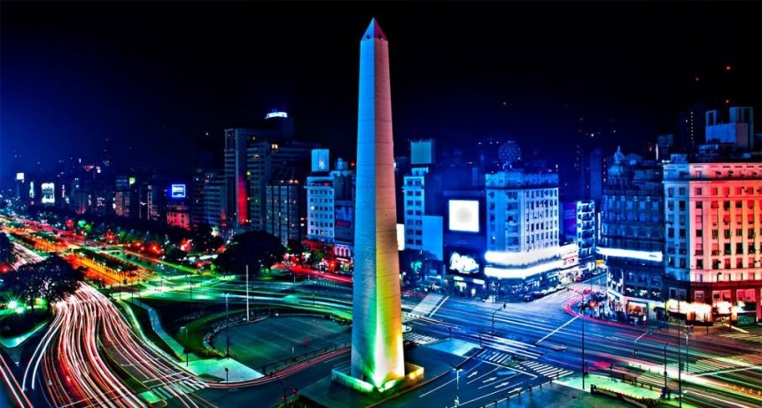 El Gobierno porteño confirmó la instalación de un ascensor en el Obelisco