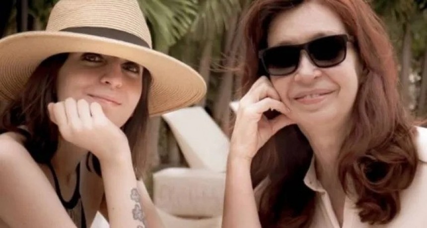 Cristina Kirchner denunció que quieren meter presa a su hija Florencia