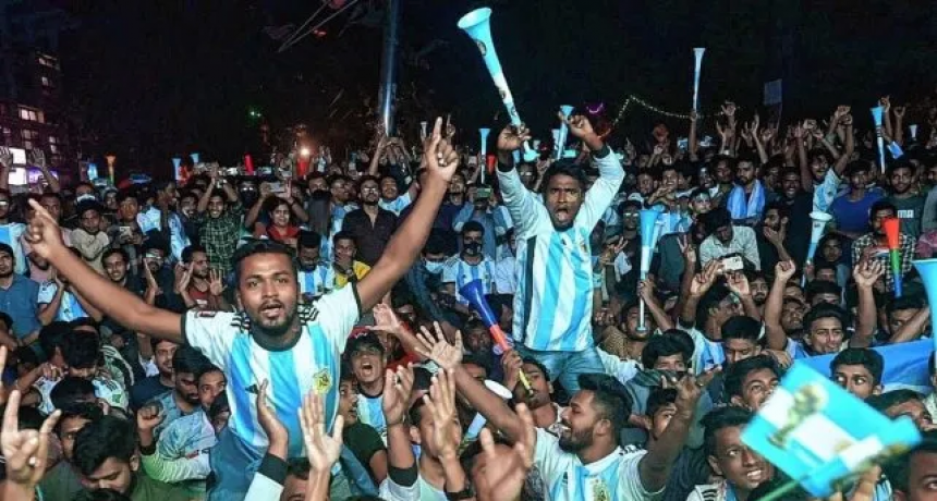 Delirio en Bangladesh por la clasificación de la Selección a la final del Mundial