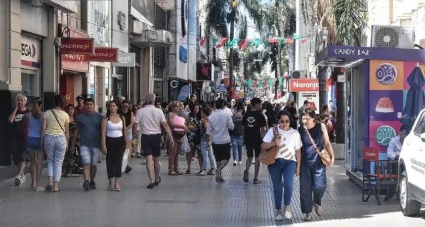 Bono para privados: en Santa Fe se está pagando en supermercados, pero no en pequeños comercios